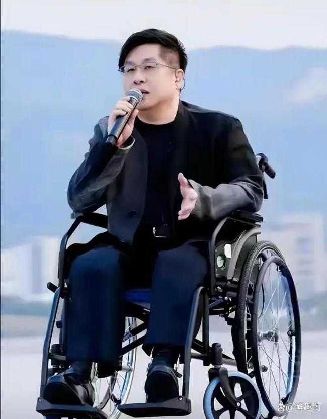 博主:郑智化吐槽机场不该演变成闹剧 视频曝光引发反转